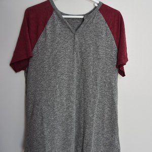 Express Baseball-style T-shirt Size Large